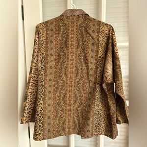 Patterned button down